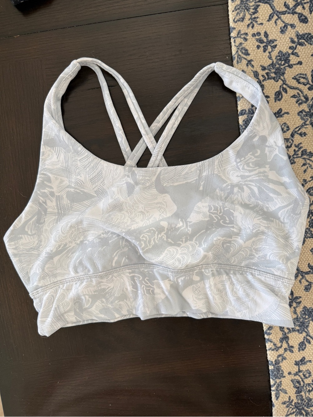 Lululemon Sports Bra Womens 6 White Gray Print Strappy Longline Cross Back Yoga